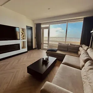 Apartment Zee